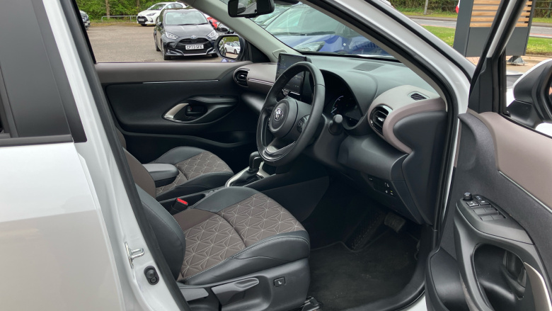 Toyota Yaris Cross 1.5 Hybrid Excel 5dr CVT Hybrid Estate